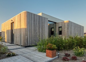 Eeuwenoude muren in Almere