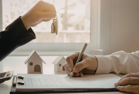 Waarom woningverkopers het hoogste bod laten liggen