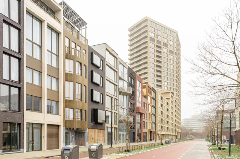 Zes op een rij in Amsterdam