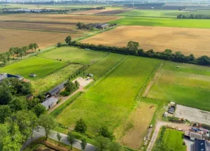 Bouwgrond Meedhuizerweg (kavel links)