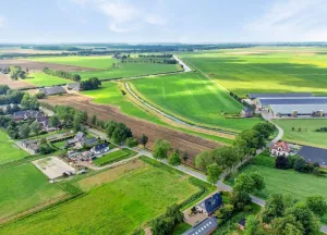 Bouwgrond Meedhuizerweg (kavel links)