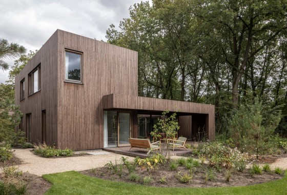 Om de tuin - bungalow met patio - 