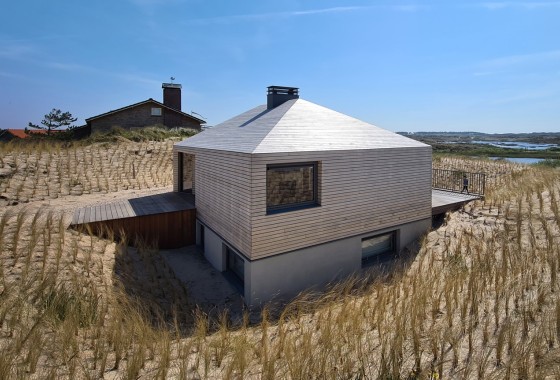 Camouflage galore - vakantiehuisje, verscholen in de duinen - 