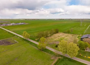 Bouwgrond Zuideinde Oost 17 en 19