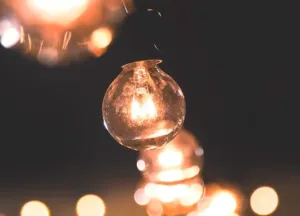Waarom lichtbediening steeds belangrijker wordt in moderne woningen