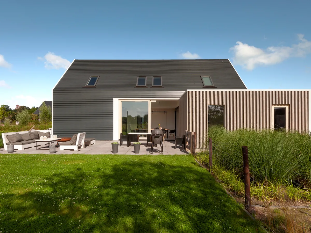 Stalen schuurwoning Nijkerkerveen