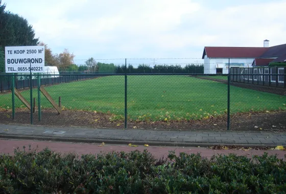 UNIEK GROTE BOUWKAVEL in Echt LIMBURG bouwperceel bouwgrond