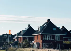 Een bouwkavel op het oog? Vergeet de stroomaansluiting niet
