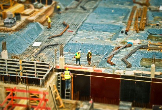 Praktische stroom en transport op de bouwplaats voor zelfbouwers - 