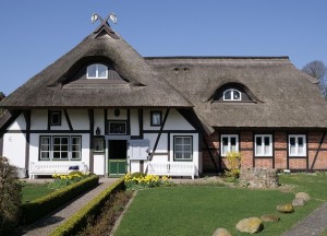 Mag ik een hoekdakkapel plaatsen zonder vergunning?