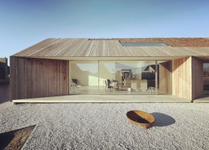 Modern zelfbouwhuis in L.A.-stijl in Groningen