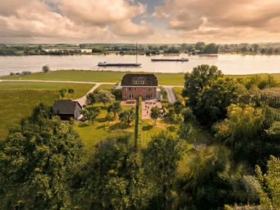 Bouwgrond Waaldijk 42-43