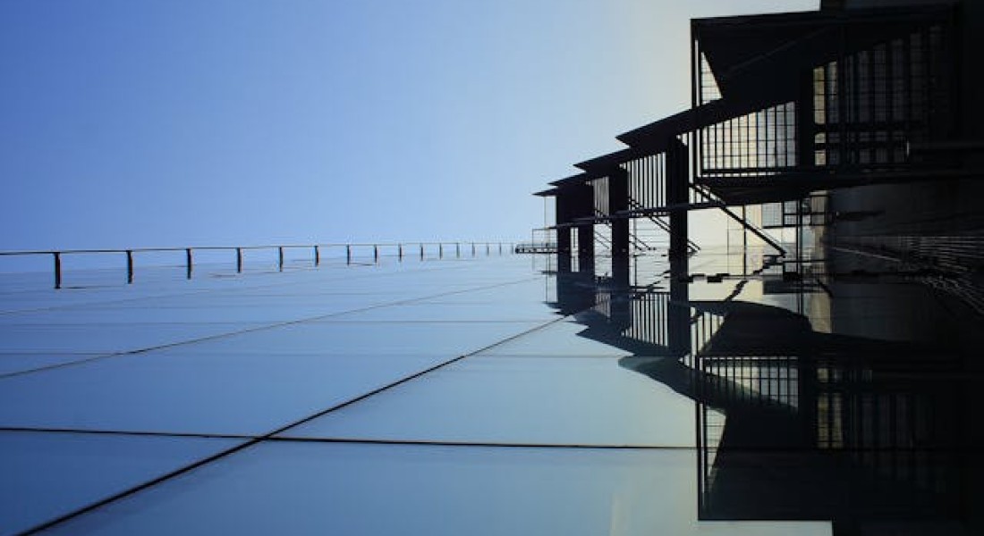 Wat moet je regelen voordat je begint met bouwen op een eigen kavel?