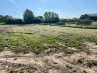 Bouwgrond Recht-op pad