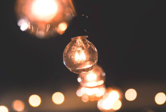 Waarom lichtbediening steeds belangrijker wordt in moderne woningen - 